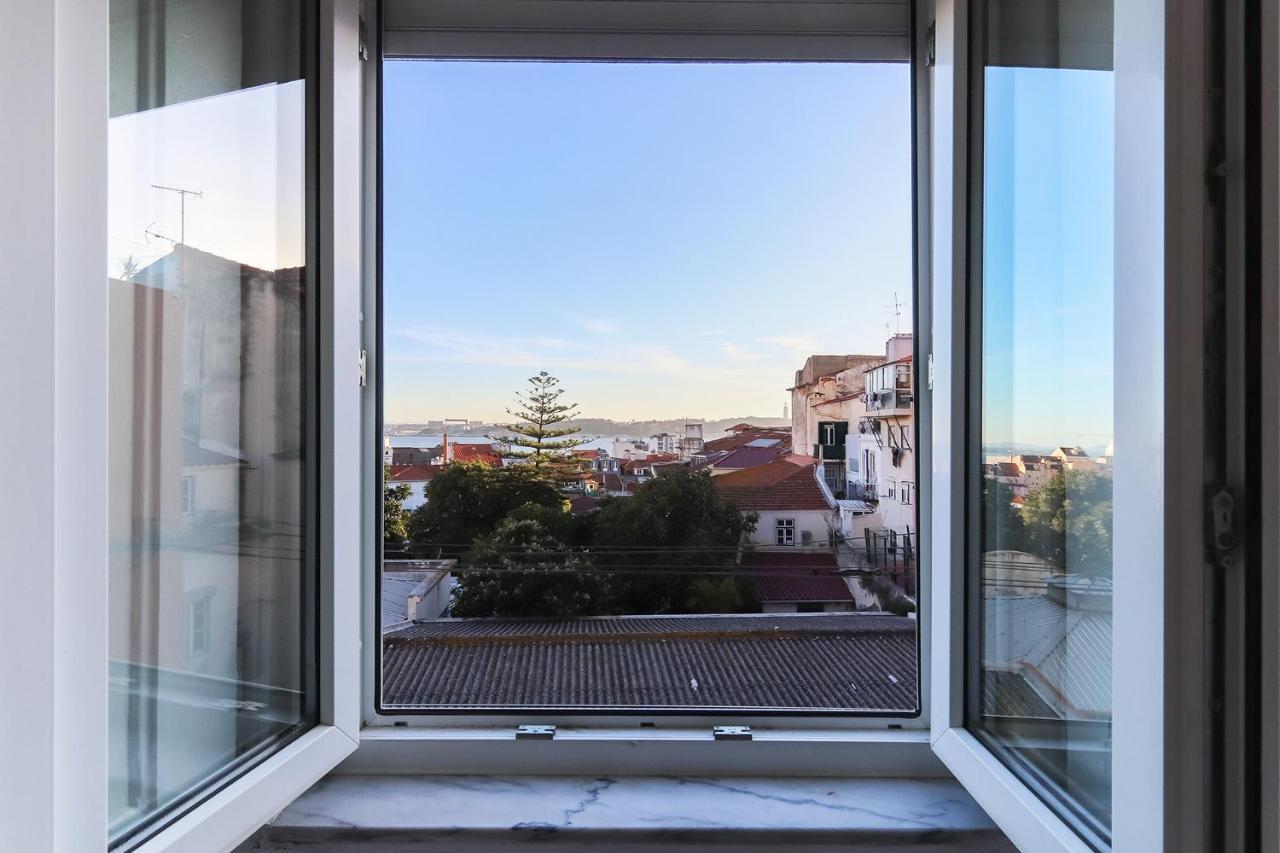 Parlamient River View Apartments By Homing Lisbon Exterior photo
